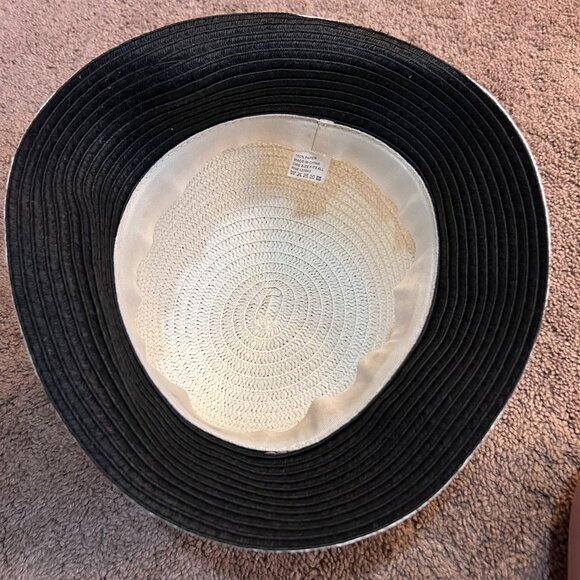Disney Straw Hat - Picture 4 of 4